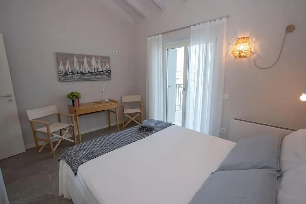 Insalo-Holidays Apartments Con Vista Sul Golfo Di Salo