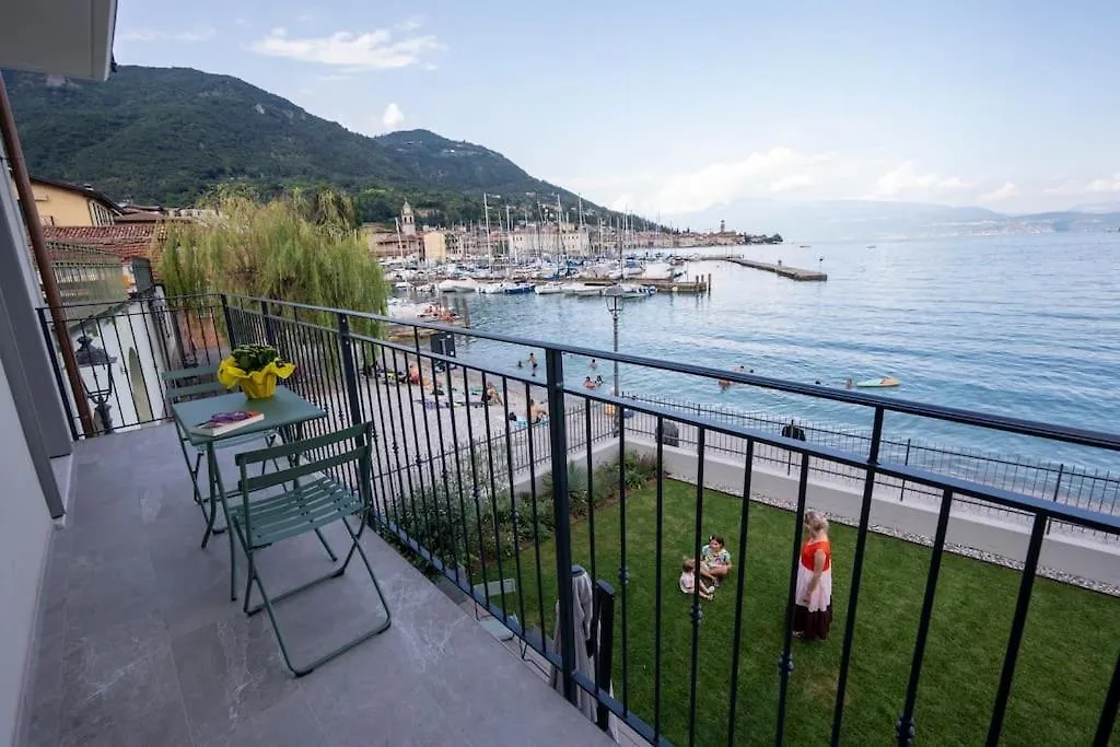 Insalo-Holidays Apartments Con Vista Sul Golfo Di Salo