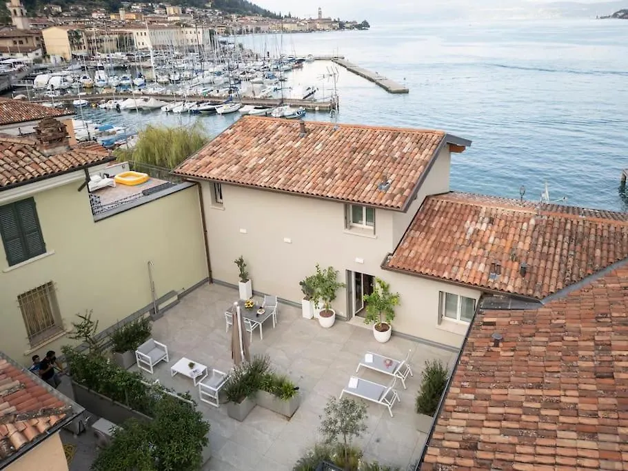 Insalo-Holidays Apartments Con Vista Sul Golfo Di Salò